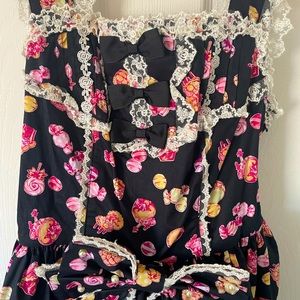 Bodyline “Sweets of the World” JSK in black